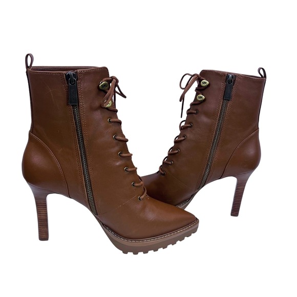 NWOB: Michael Kors 8.5M Brown Leather Lace Up Heeled Lug Sole Ankle Boots (B577) - Picture 2 of 9